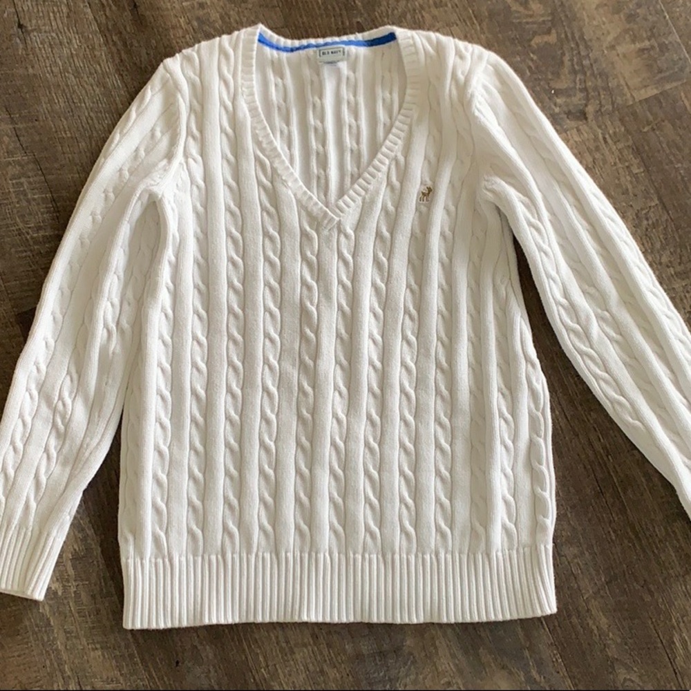 Old Navy Maternity knit sweater